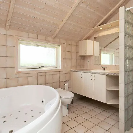 8 Person In Idestrup Holiday home Boto By
